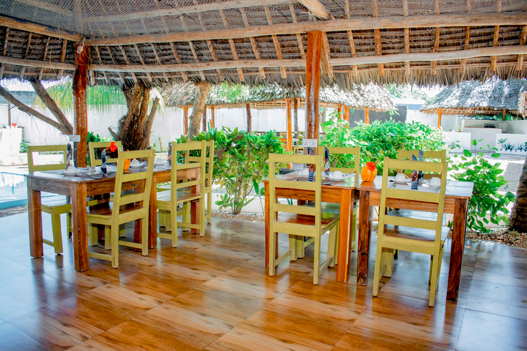 Food & Drinks 4, Kimti House, Kaskazini 'A'