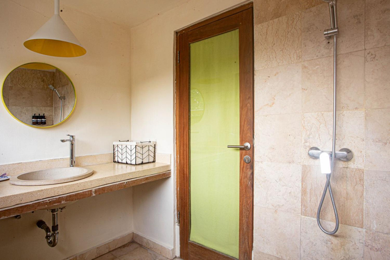 Bathroom 4, Shelter Island, Gianyar