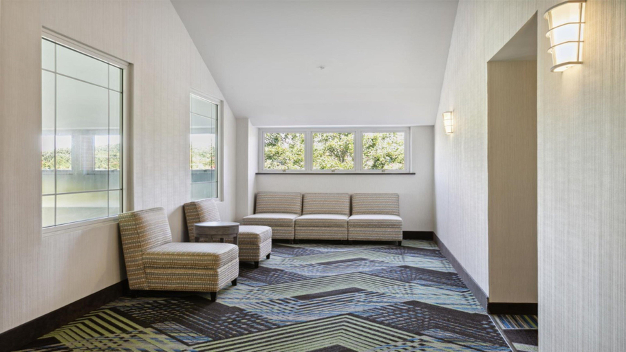 Public Area 5, Holiday Inn Express WILLIAMSBURG NORTH by IHG, York