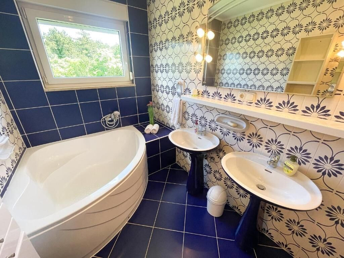 Bathroom 4, Holiday house Mary, Crikvenica
