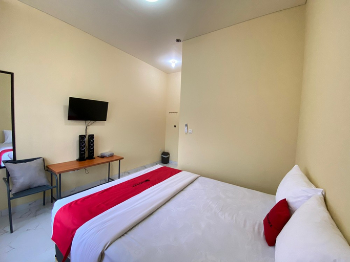 Bedroom 8