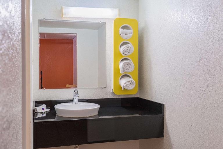 Bathroom 11