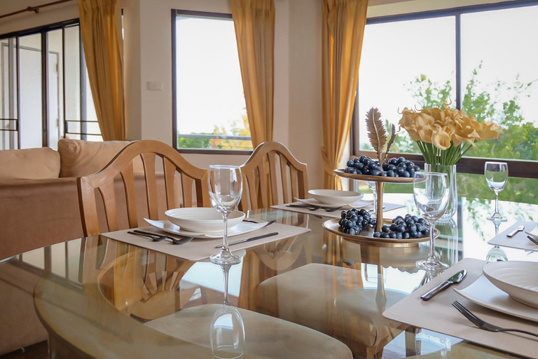 Food & Drinks 5, Seastar Hotel And Service Apartment, Ban Chang