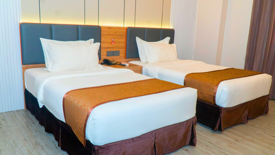 Bedroom 24