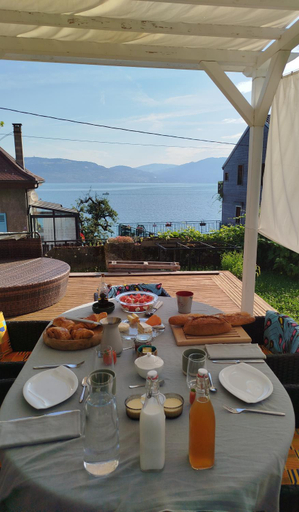 Food & Drinks 4, Grange du lac, Haute-Savoie