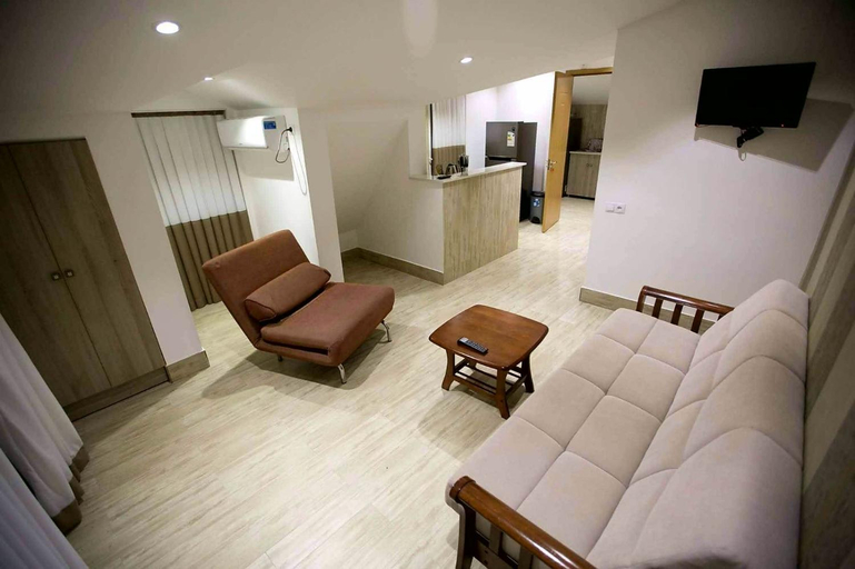 Others 2, Juz House, Kobuleti