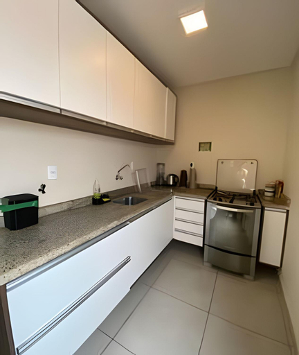 Kitchen 2, Oahu Guest House, Imbituba