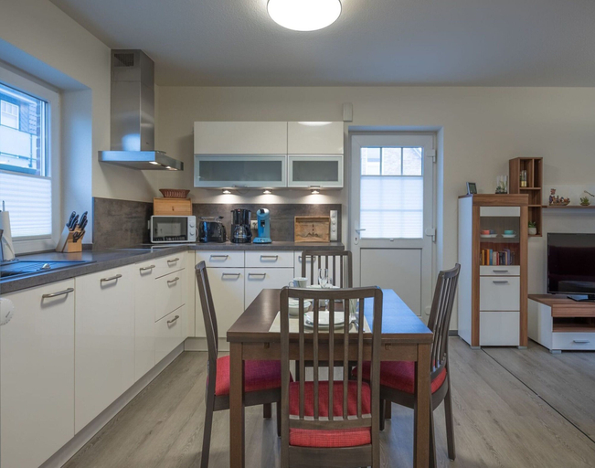 Dining, Chickes Ferienapartment in St. Peter-ording, Nordfriesland