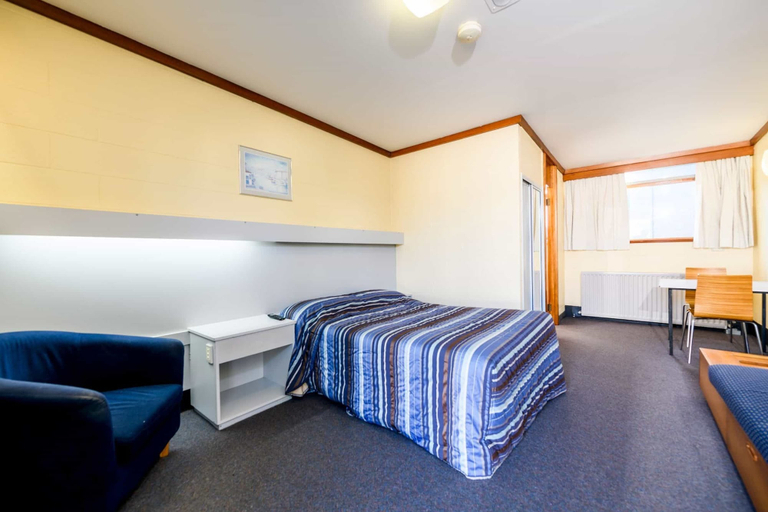 Bedroom 3, Top of the Town Hotel Motel, Burnie  - Pt A