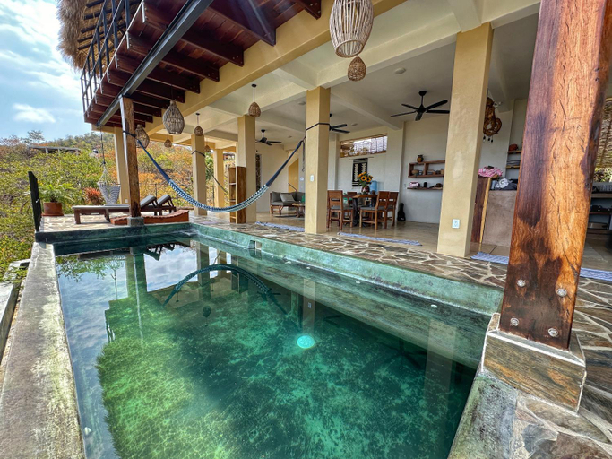 Sport & Beauty 2, Casa La Vista Mazunte - Infinity Pool Villa with Ocean Views, Dist. Pochutla