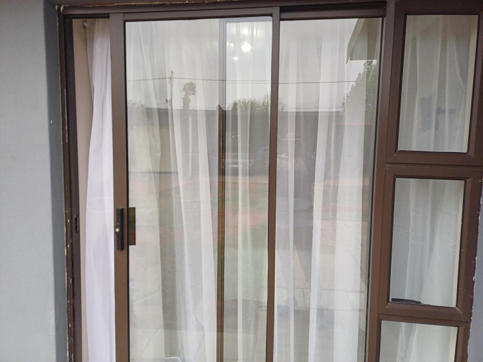 Others 5, Willow Guest house, Sedibeng