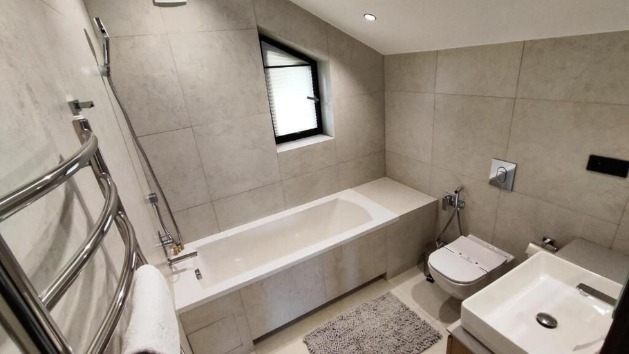 Bathroom 5, EcoBerghaus, Iaremchans'ka