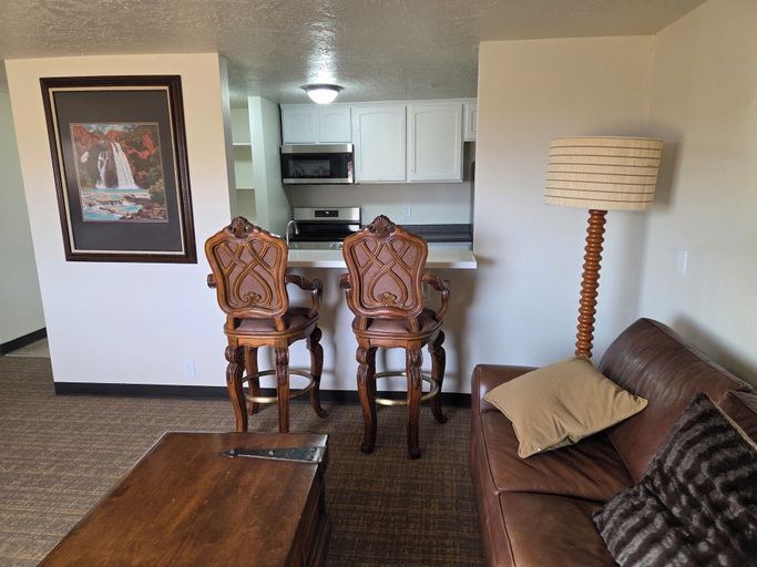 Others 5, New Western Inn & Suites, Millard