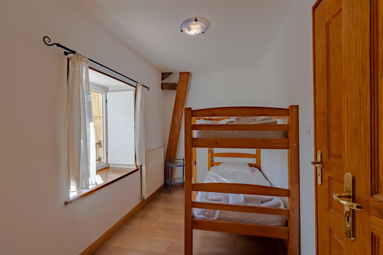 Bedroom, Domaine la Noyeraie Perigord Noir, Dordogne