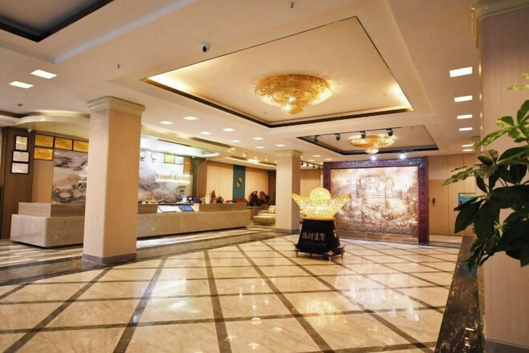 Others 5, Style Hotel, Nyingtri