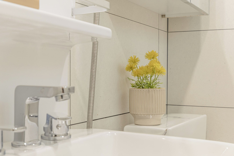 Bathroom 3, Namsun Mini Hotel, Yeongdeungpo