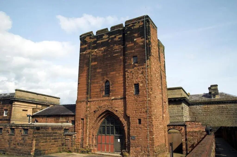 Exterior & Views 2, Grosvenor Place Guest House, Cheshire West and Chester