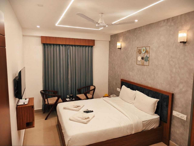 Bedroom 5, Royal Luxe Business Class Hotel, Chennai