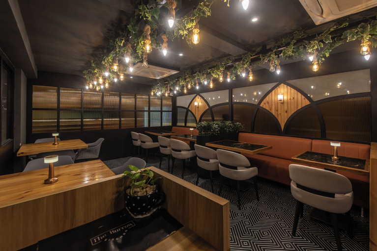 Food & Drinks 5, Hotel Shoolin Grand , Dakshina Kannada
