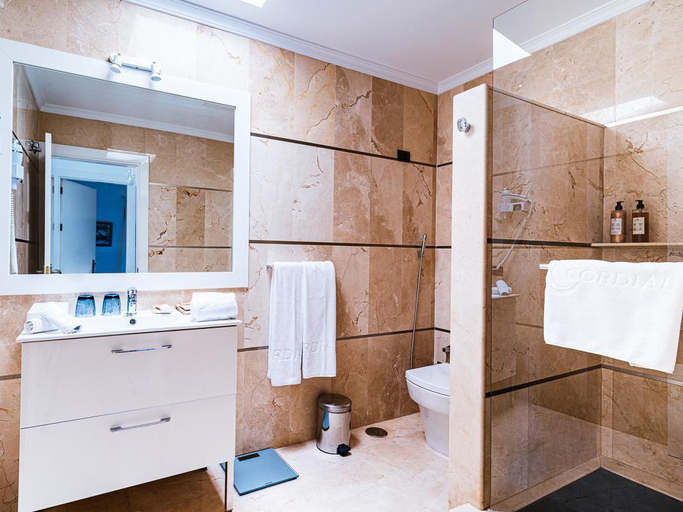 Bathroom 4, Cordial Mogan Solaz, Las Palmas