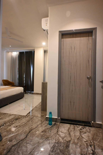 Others 5, Tarang Stay Inn, Varanasi