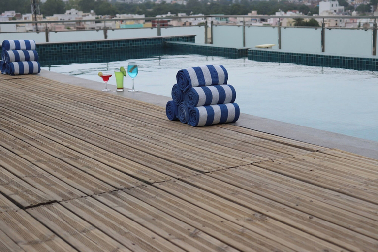 Sport & Beauty 2, Shree Kanak Hotel, Udaipur