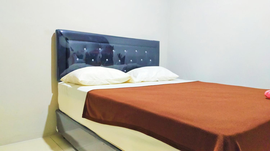 Bedroom 13