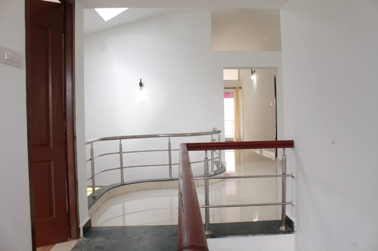 Others 2, Green Villa Ooty by LexStays, The Nilgiris