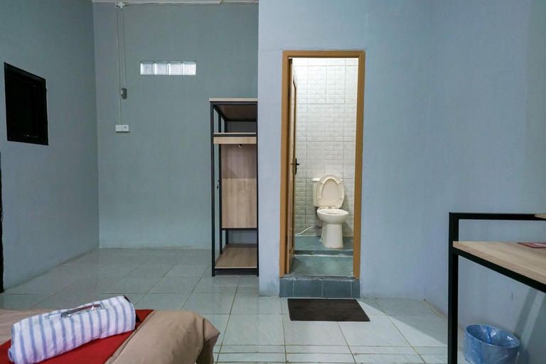 Bedroom 12