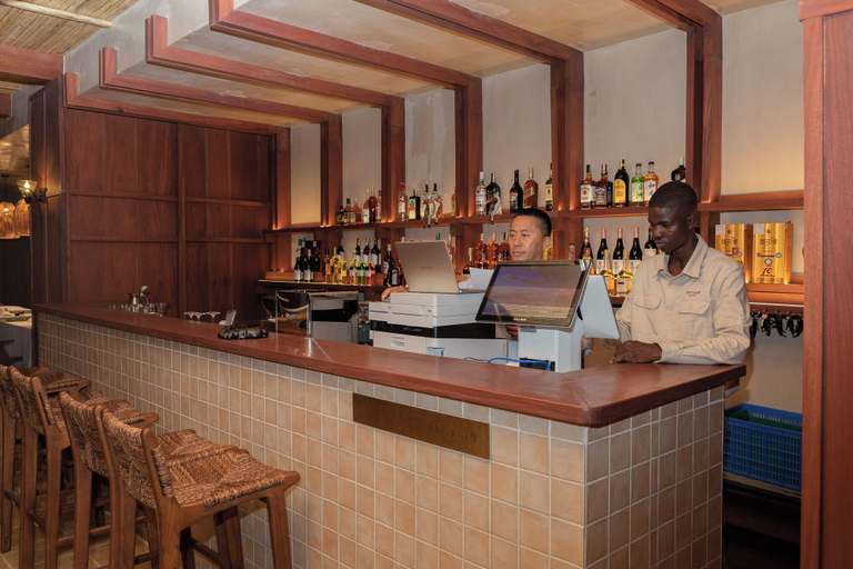 Food & Drinks 5, Entikko Safari Lodge, Kibanda
