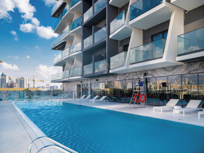 Sport & Beauty, Easygo-- Amazing 1bdr Binghatti Heights, Dubai