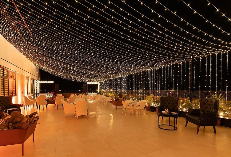 Food & Drinks 5, Hotel Alpine And Villas, Kangra