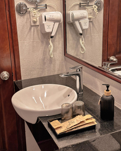 Bathroom 4, L'amour Stay Dalat, Đà Lạt