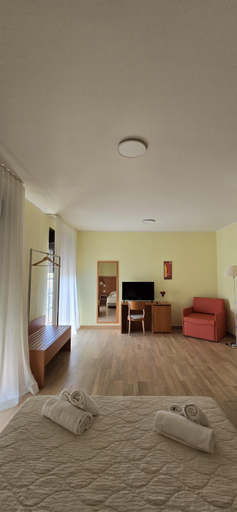 Bedroom 3, Pianisi Albergo, Campobasso