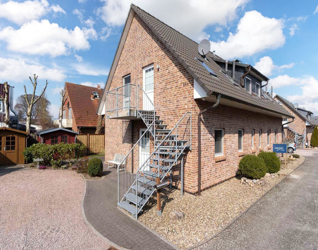 Exterior, Chickes Ferienapartment in St. Peter-ording, Nordfriesland