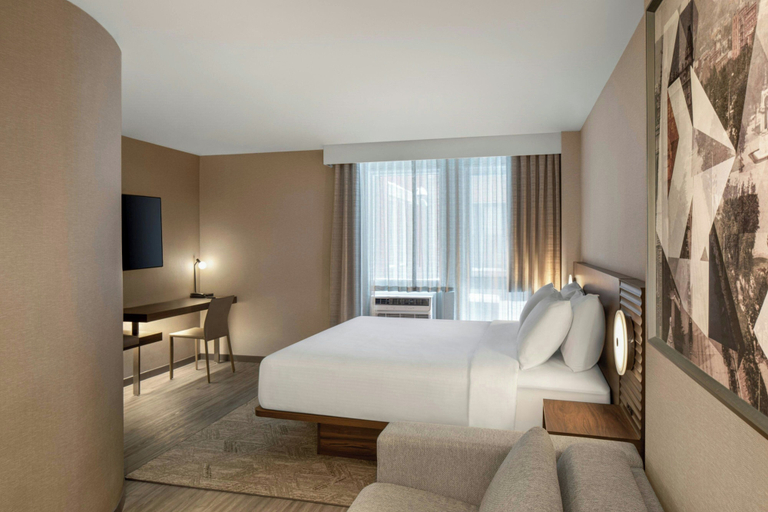 Bedroom 2, AC Hotel by Marriott Old Montreal, Montréal