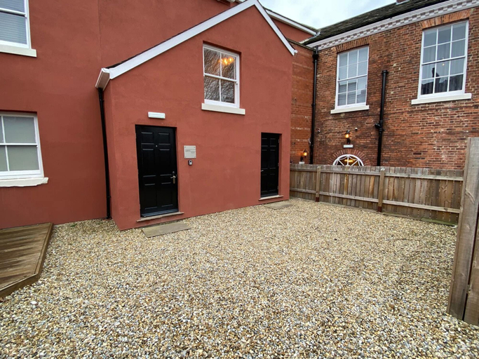 Others 5, Coach House Loft in Leeds, Leeds