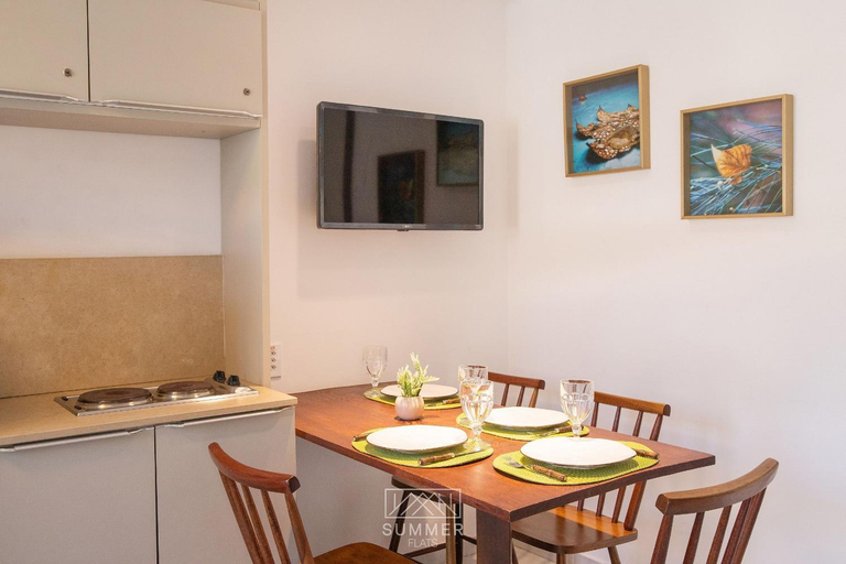 Dining Room 7