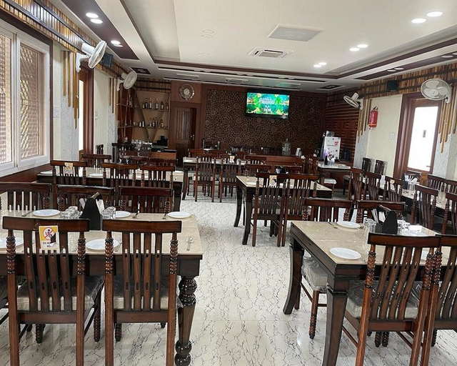 Food & Drinks 4, The Heritage, Dumka
