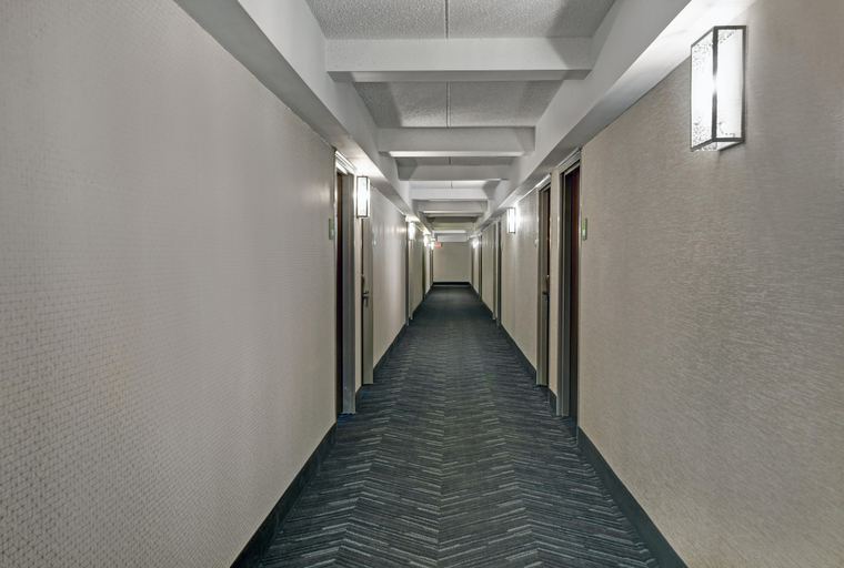 Public Area 5, Holiday Inn PHILADELPHIA-CHERRY HILL by IHG, Camden