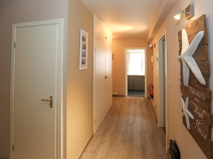 Others 5, Spacious Coastal Retreat, West-Vlaanderen
