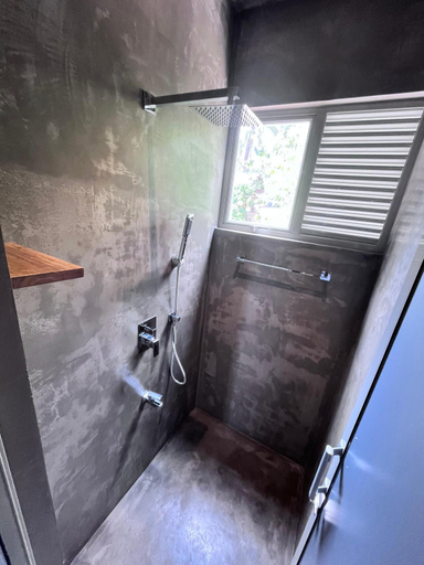 Shower 3, Sea View Hostel Hiriketiya, Dickwella