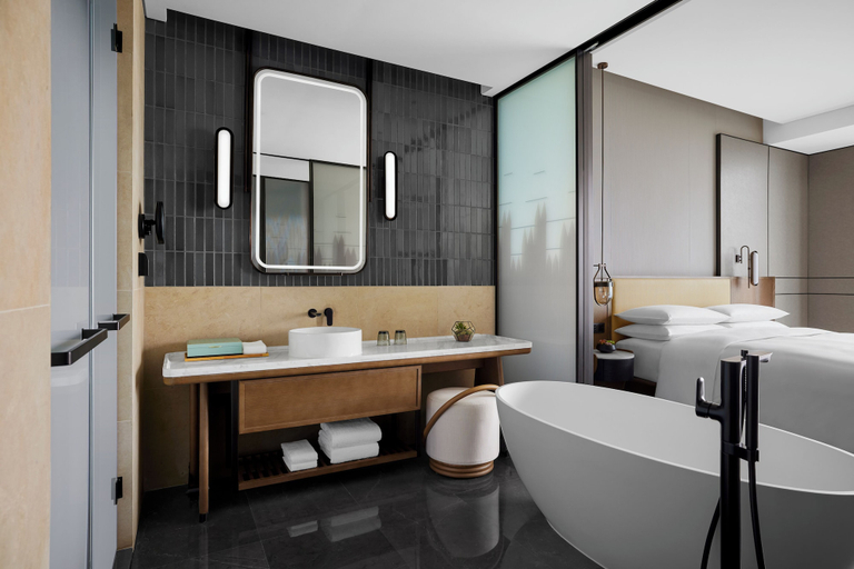 Bathroom 5, Nantong Marriott, Nantong