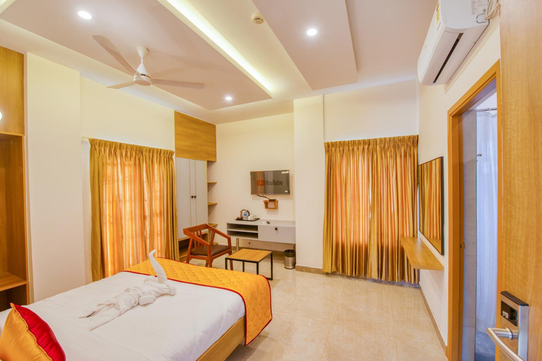 Bedroom 13