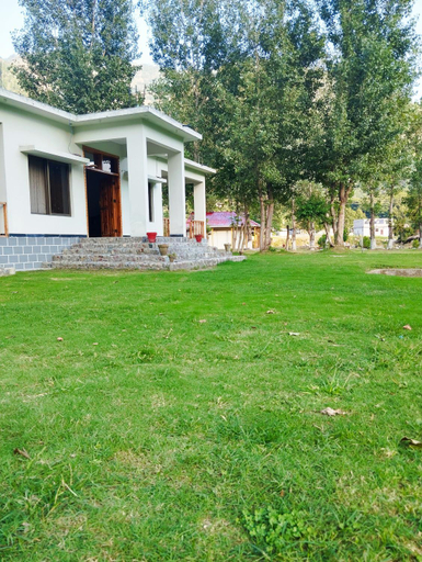 Garden, Country Club Balakot - Round Bed Cottage, Hazara