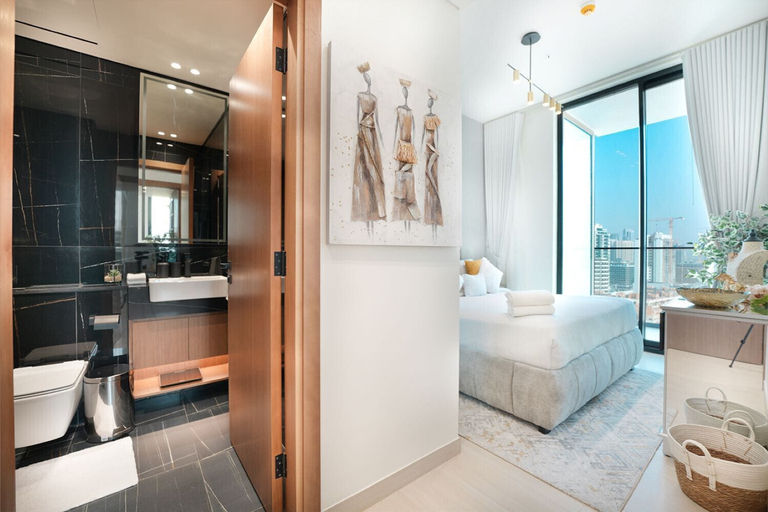 Bathroom 3, Easygo- Lux 2BR / Private Pool JVC Onyx, Dubai