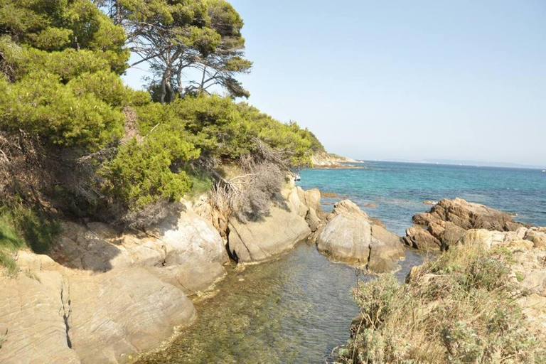 Others 5, Villa Abeille : douces vacances d'ete avec vue mer, Var