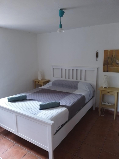 Bedroom 2, Casa 643km, Navarra