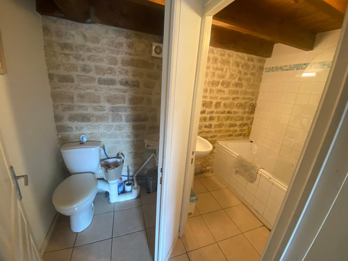 Bathroom, Columba - Les Constellations, Charente-Maritime