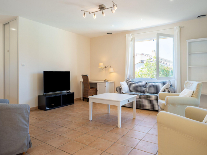 Living room 4, Villa in Montbrun With Pool and Mountain Views, Aude
